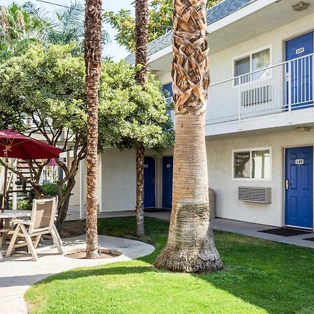 Motel 6-Bakersfield, Ca - East Exterior photo