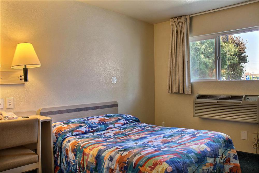 Motel 6-Bakersfield, Ca - East Room photo