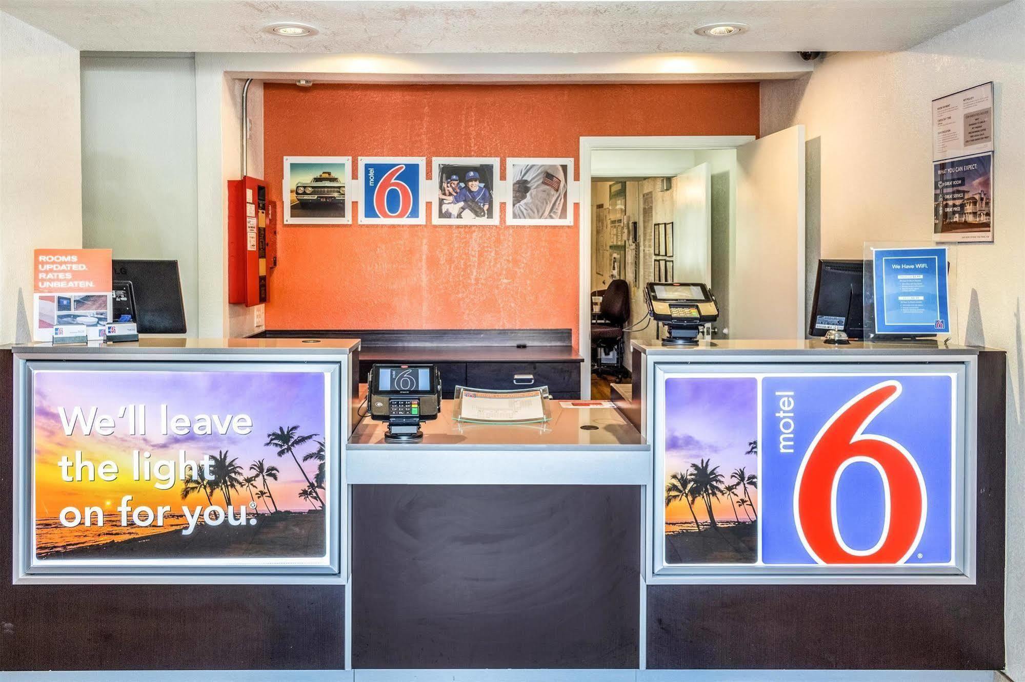 Motel 6-Bakersfield, Ca - East Exterior photo