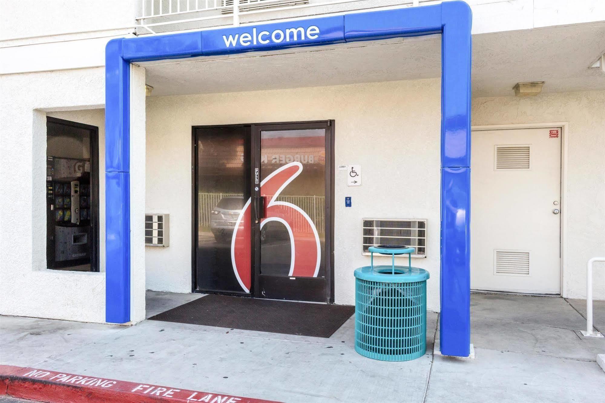 Motel 6-Bakersfield, Ca - East Exterior photo