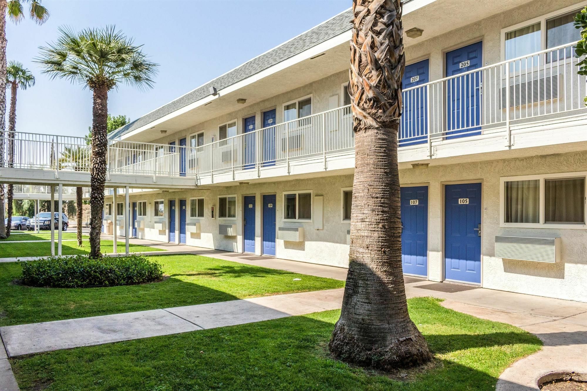 Motel 6-Bakersfield, Ca - East Exterior photo